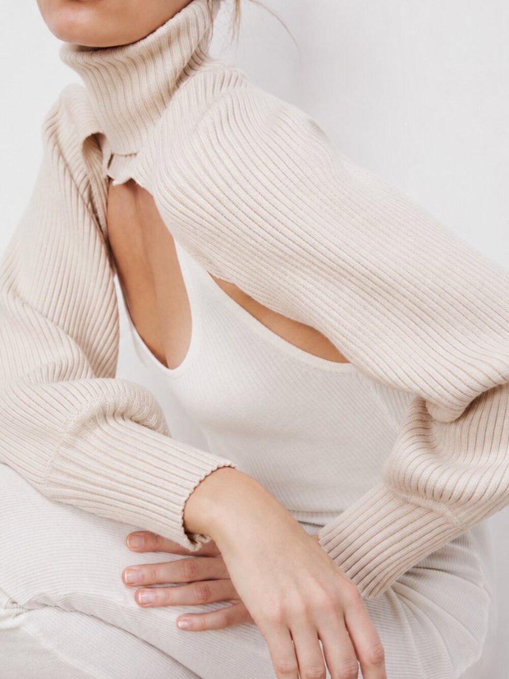 NWT Zara Ribbed Cut Out Knit Pants Cream Size M